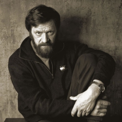 Александр Китаев